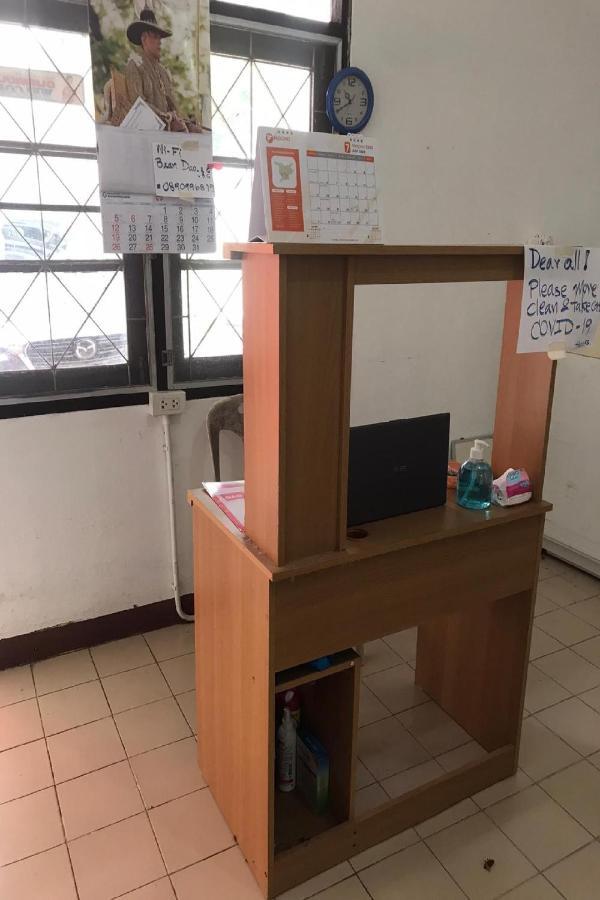 Готель Oyo 1141 Ban Dao Джомтьєн-Біч Екстер'єр фото
